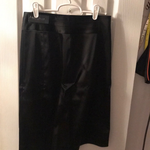 White House Black Market two piece skirt & top - Picture 2 of 3